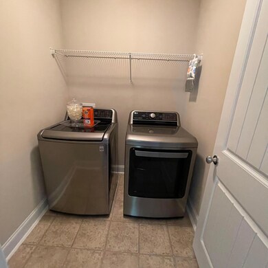 Nice Laundry Room