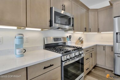 Gas range w/griddle