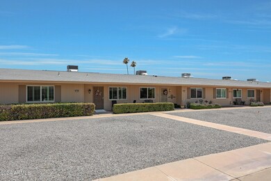 11125 W Desert Butte Dr unit 206, Sun City, AZ 85351 - photo 7