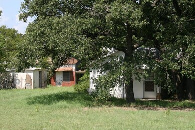 10412 Mineral Wells Hwy, Weatherford, TX 76088 - photo 5