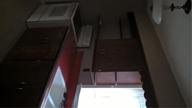 535 Raines St, Plainfield, IN 46168 - photo 4