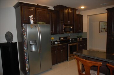 1101 W Daffodil Ave, Pharr, TX 78577 - photo 5