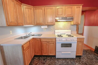 1536 7th Ave SE, Cedar Rapids, IA 52403 - photo 6