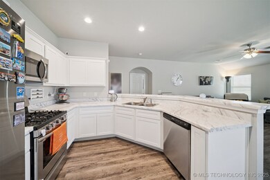 23394 S Becky Blvd, Claremore, OK 74019 - photo 7