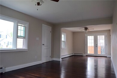 16 Schofield St, Johnston, RI 02919 - photo 2