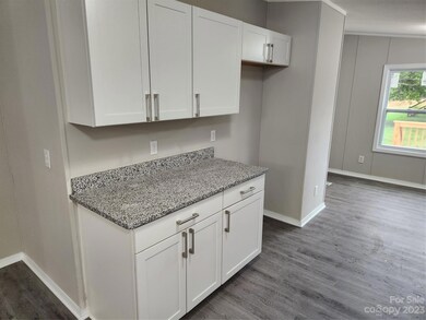 12488 Mattie Ln, Midland, NC 28107 - photo 6