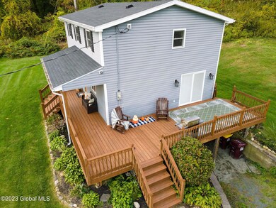 4-web-or-mls-236MenemshaLn_62