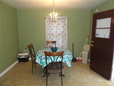 Eat in Breakfast Nook