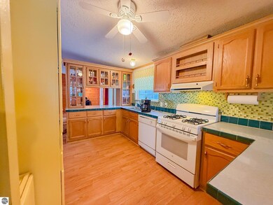 4589 Cranberry Lake Dr, Prescott, MI 48756 - photo 6