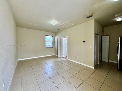 9575 SW 171st Path unit 9575, Miami, FL 33196 - photo 2