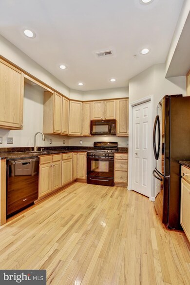 1104 Pennywort Cir, Sykesville, MD 21784 - photo 7