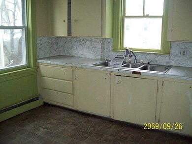 120 Clarence St, Providence, RI 02909 - photo 5