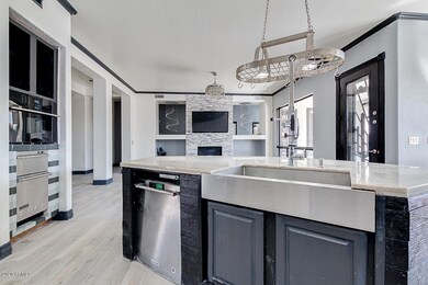 1557 N Robin Ln, Mesa, AZ 85213 - photo 6