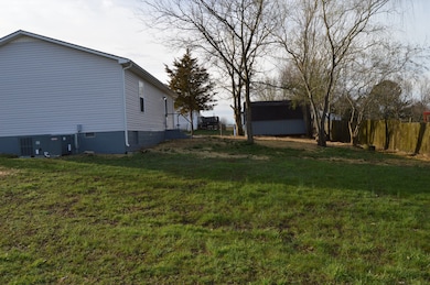 311 Cherokee Trail, Shelbyville, TN 37160 - photo 4