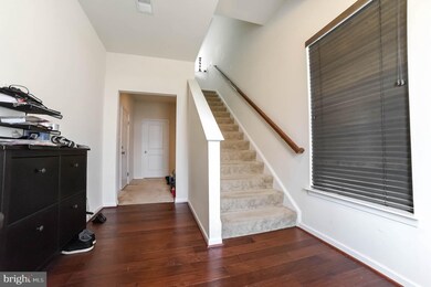 23114 Mountain Laurel Ln, California, MD 20619 - photo 2