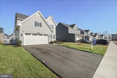 6811 Ballenger Run Blvd, Frederick, MD 21703 - photo 2