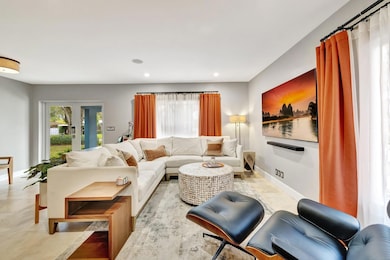 201 NE 28th Ct, Wilton Manors, FL 33334 - photo 7