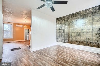 2515 Oswego Ave, Baltimore, MD 21215 - photo 4