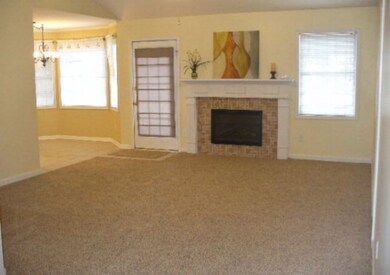 100 Wembley Ct, Dothan, AL 36305 - photo 2