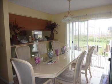 3705 Windsor Ave, West Palm Beach, FL 33407 - photo 3