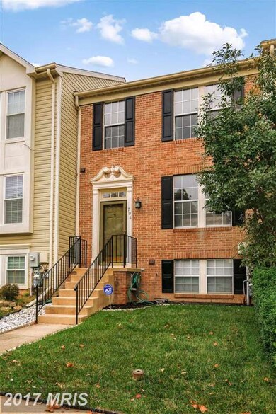 704 Pine Drift Dr, Odenton, MD 21113 - photo 2