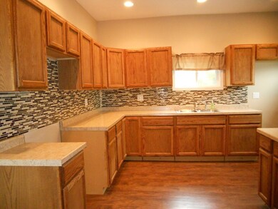 417 Oak St, Marion, OH 43302 - photo 6