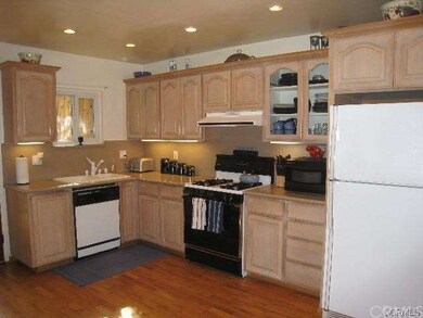 Open Kitchen