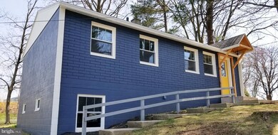 557 Oak St, Chambersburg, PA 17201 - photo 7