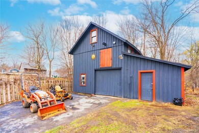 9 Maple St, Fishkill, NY 12524 - photo 5