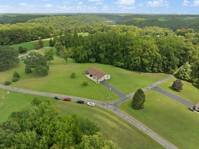 11 Cole Rd, Jamestown, KY 42629 - photo 5