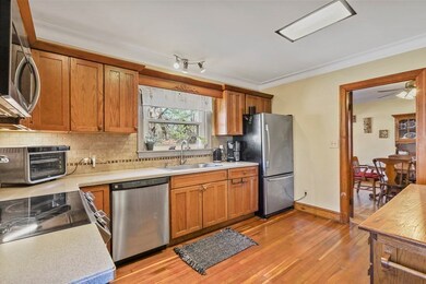 30 Wrentham Rd, Bellingham, MA 02019 - photo 4