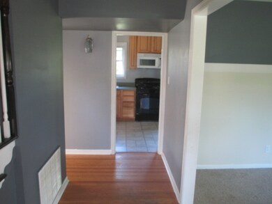 9221 Whitemont Dr, Henrico, VA 23294 - photo 3