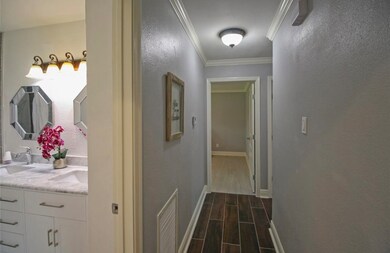 6002 Duxbury St, Houston, TX 77035 - photo 7