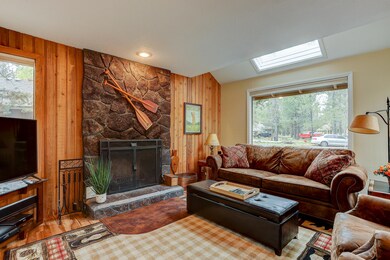 57328 Mountain View Ct, Sunriver, OR 97707 - photo 3