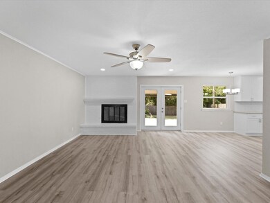 1720 Richmond Dr, Bedford, TX 76022 - photo 6