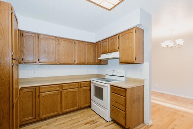 Kitchen 2