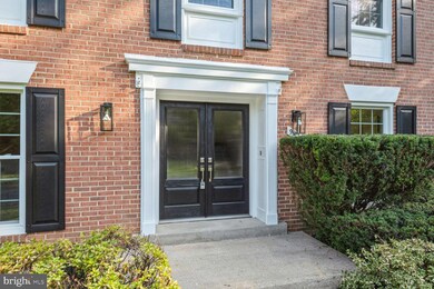 9224 Fall River Ln, Potomac, MD 20854 - photo 2