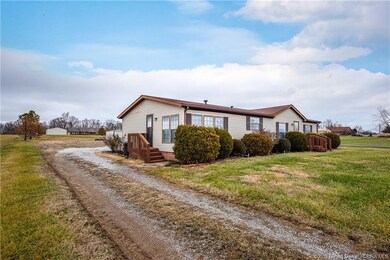 7787 Pete Andres Rd, Floyds Knobs, IN 47119 - photo 2