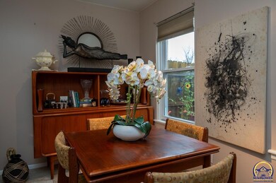 5801 SW 22nd Terrace unit 1, Topeka, KS 66614 - photo 6