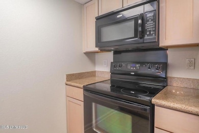 3230 Cumberland 39 10