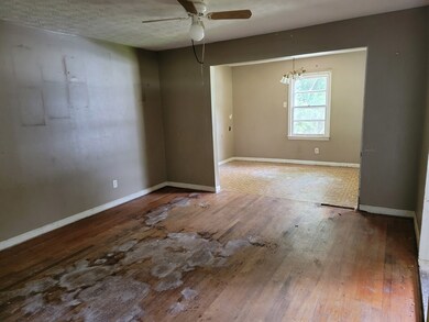 957 Patricia Dr, Columbus, GA 31907 - photo 4