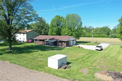 121 Willow Dr, Collinsville, IL 62234 - photo 3