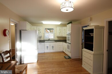 4226 Mayport Ln, Fairfax, VA 22033 - photo 4