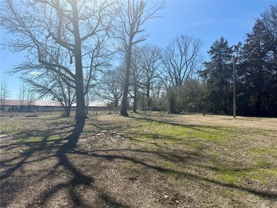 624 Sunflower Rd, Broken Bow, OK 74728 - photo 5