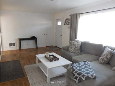 1917 SW Snively Ave, Chehalis, WA 98532 - photo 7