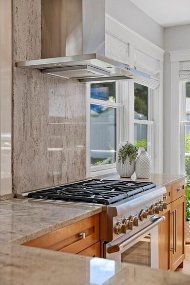 30 Lincoln St, Watertown, MA 02472 - photo 7