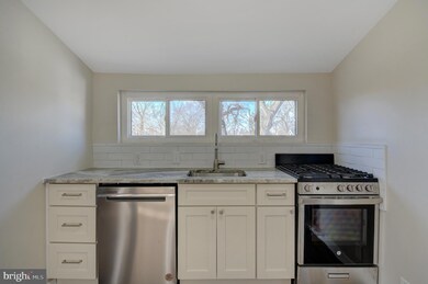 15 W Wayne Terrace unit B, Collingswood, NJ 08108 - photo 6