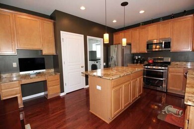 4081 Georgetown Cir, Algonquin, IL 60102 - photo 6