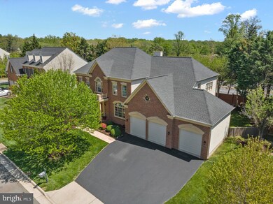 2727 Robaleed Way, Herndon, VA 20171 - photo 2