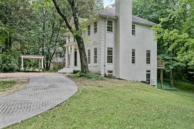 2967 Slaton Dr NW, Atlanta, GA 30305 - photo 2